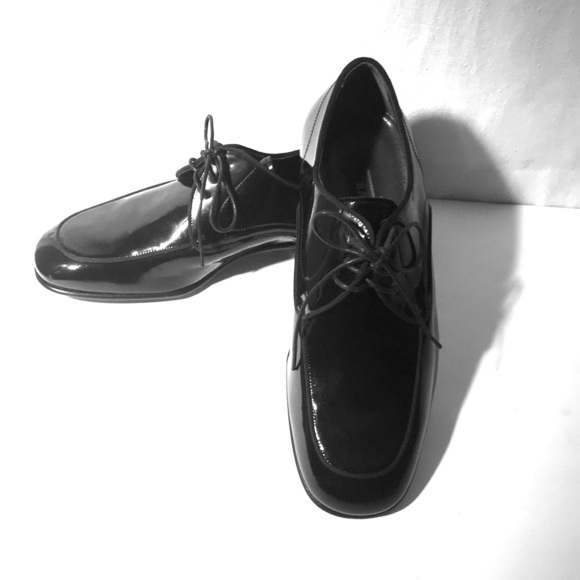 “New” Bally’s Black Patent Leather Laceups Sz-7.5